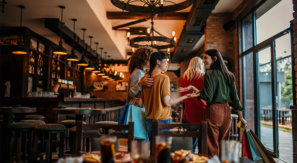 dining and entertainment for New Braunfels locals